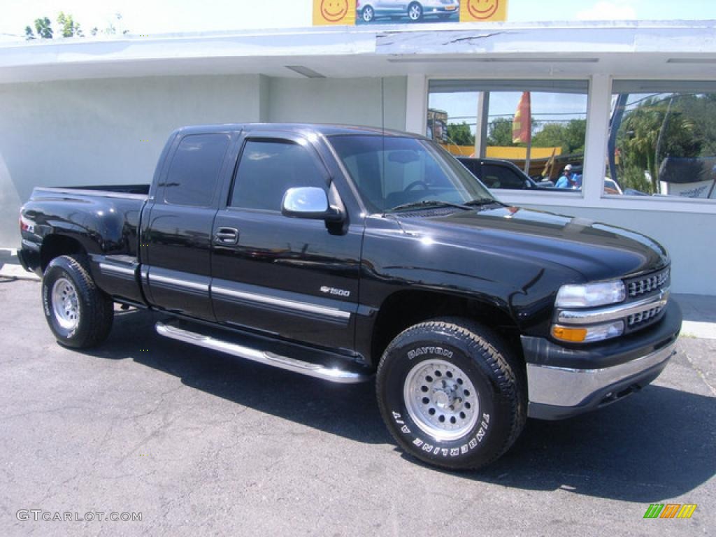 2000 Silverado 1500 Z71 Extended Cab 4x4 - Onyx Black / Graphite photo #2