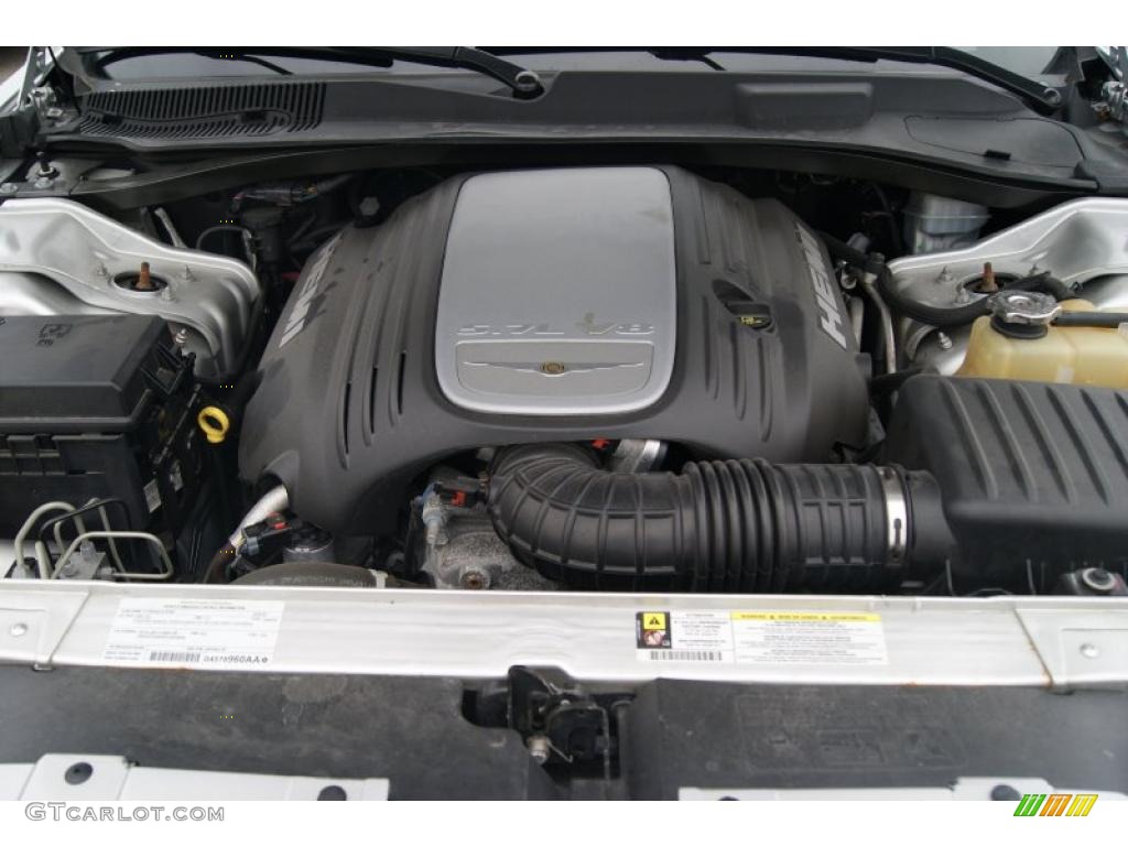 2008 Chrysler 300 C HEMI AWD 5.7 Liter HEMI OHV 16-Valve VVT MDS V8 Engine Photo #40188523