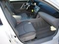 Super White - Camry SE Photo No. 16