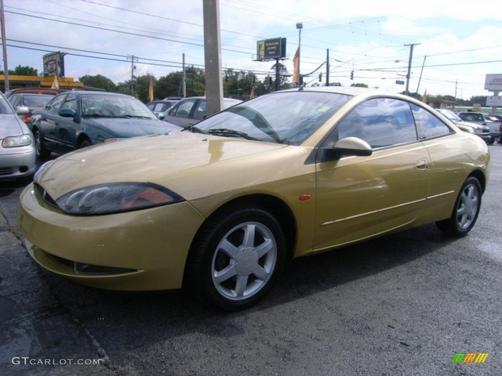 2000 Cougar V6 - Light Citrus Gold Metallic / Graystone photo #3