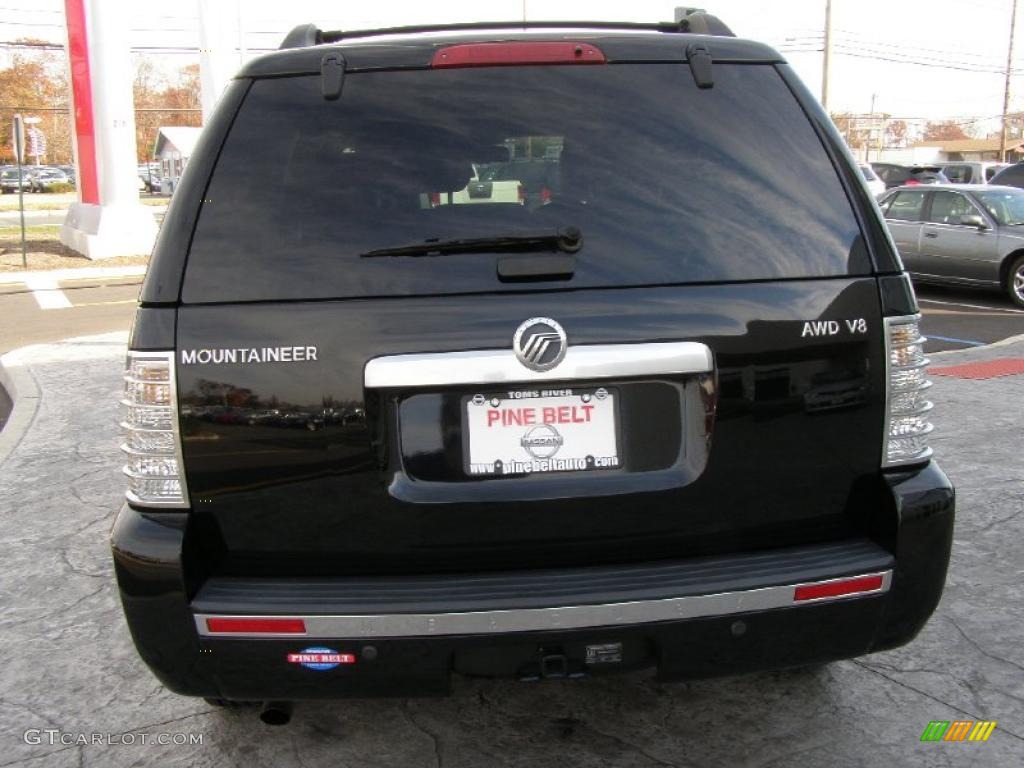 2006 Mountaineer Luxury AWD - Black / Charcoal Black photo #6