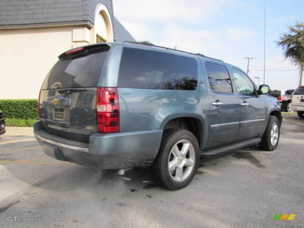 2009 Suburban LTZ - Blue Granite Metallic / Light Titanium/Dark Titanium photo #6