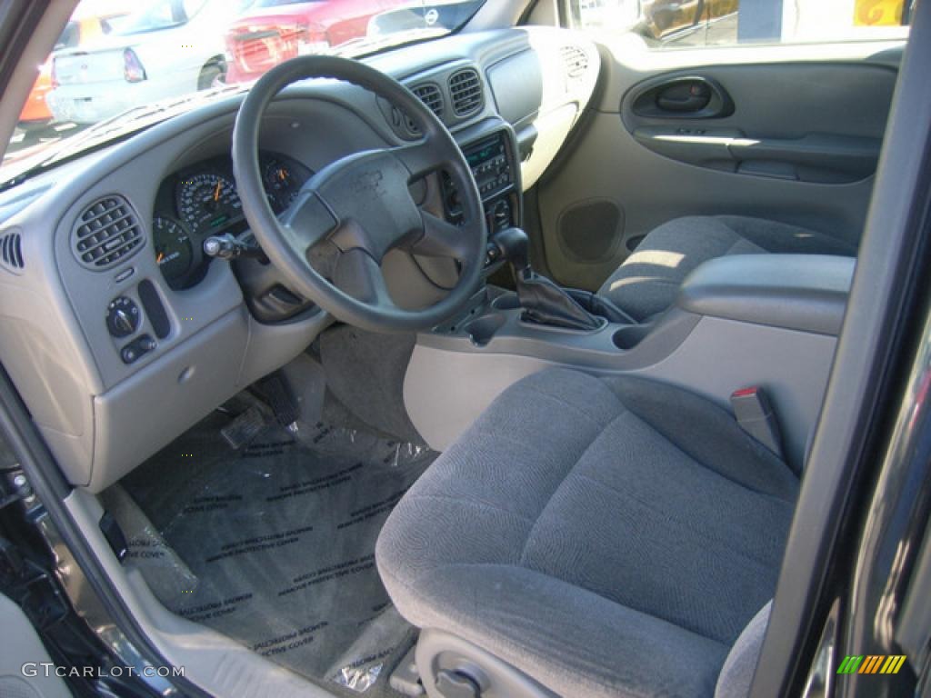 2004 TrailBlazer LS - Dark Gray Metallic / Pewter photo #9