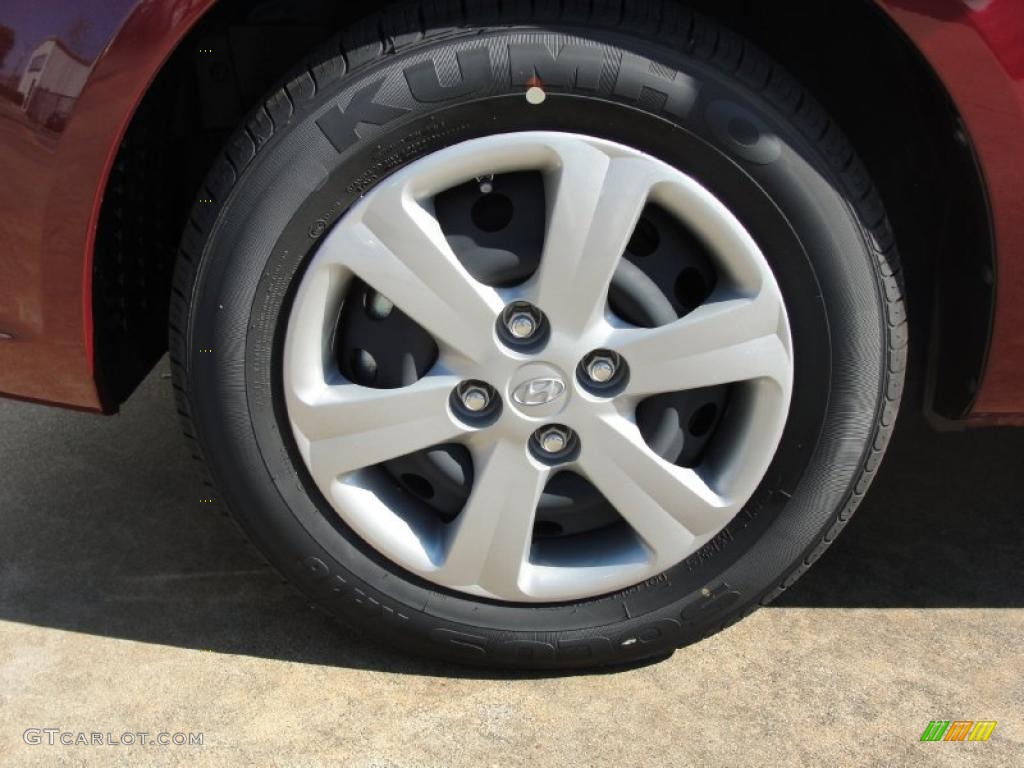2011 Hyundai Accent GLS 4 Door Wheel Photo #40202252