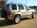 2006 Light Khaki Metallic Jeep Liberty Limited 4x4  photo #4