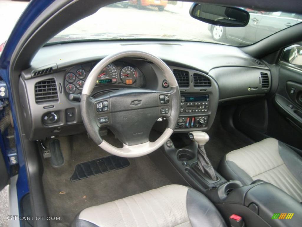 2003 Chevrolet Monte Carlo SS Jeff Gordon Signature Edition Ebony Black Dashboard Photo #40203812