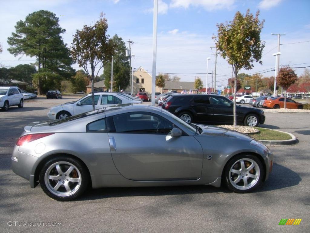 2003 Nissan 350z chrome silver paint code