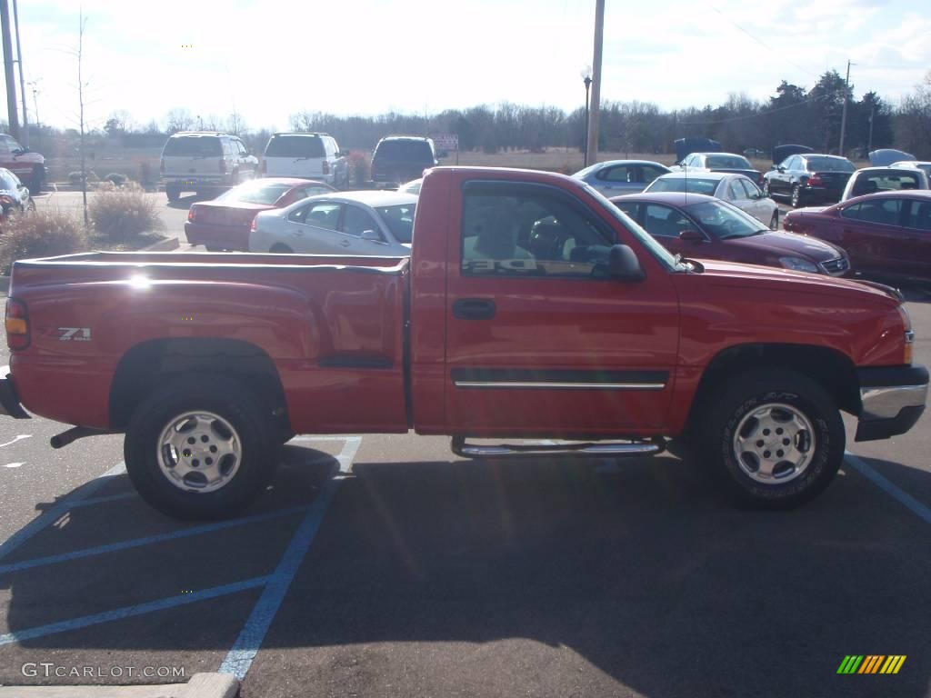 2004 Silverado 1500 Z71 Regular Cab 4x4 - Victory Red / Tan photo #2