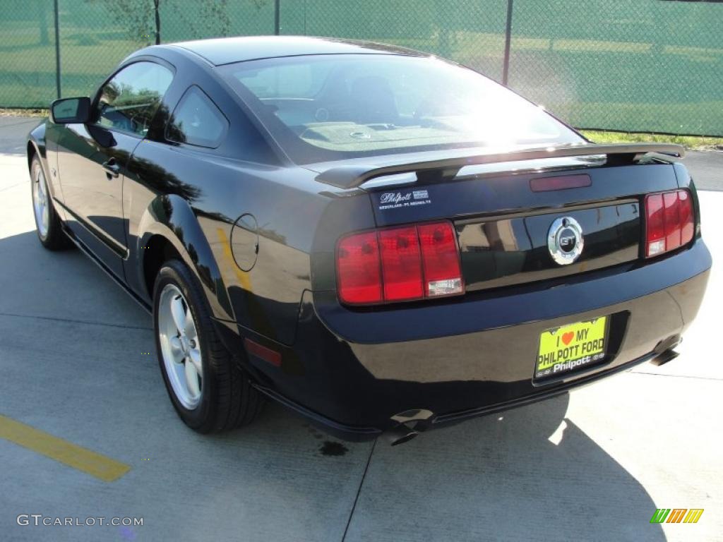 2008 Mustang GT Deluxe Coupe - Black / Dark Charcoal photo #5