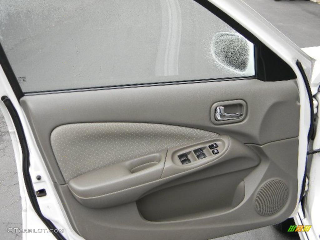 2002 Nissan Sentra SE-R Stone Door Panel Photo #40205904