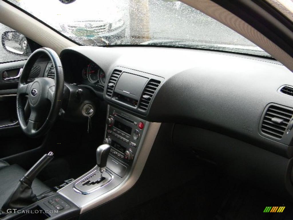 Off Black Interior 2005 Subaru Outback 2.5i Limited Wagon Photo #40206746