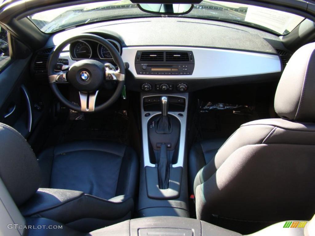 2006 Z4 3.0si Roadster - Black Sapphire Metallic / Black photo #3