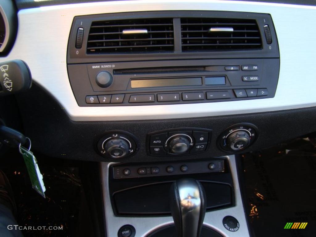 2006 Z4 3.0si Roadster - Black Sapphire Metallic / Black photo #31