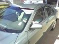 Aloe Green Metallic - Camry LE Photo No. 21