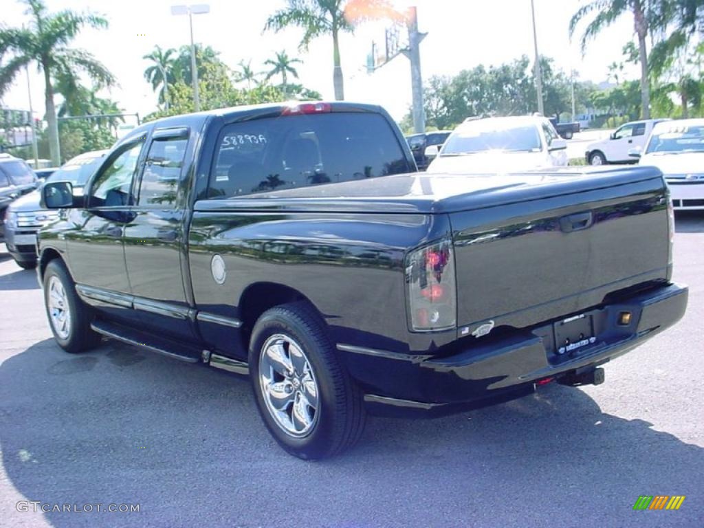 2004 Ram 1500 Sport Quad Cab - Black / Dark Slate Gray photo #10