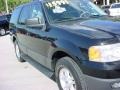 2004 Black Ford Expedition XLT  photo #2