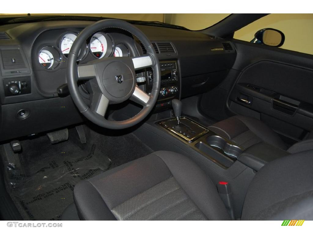 2010 Dodge Challenger R/T Dark Slate Gray Dashboard Photo #40213025
