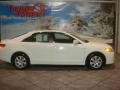 Super White - Camry  Photo No. 1