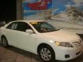 Super White - Camry  Photo No. 2