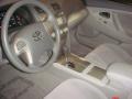 Super White - Camry  Photo No. 9