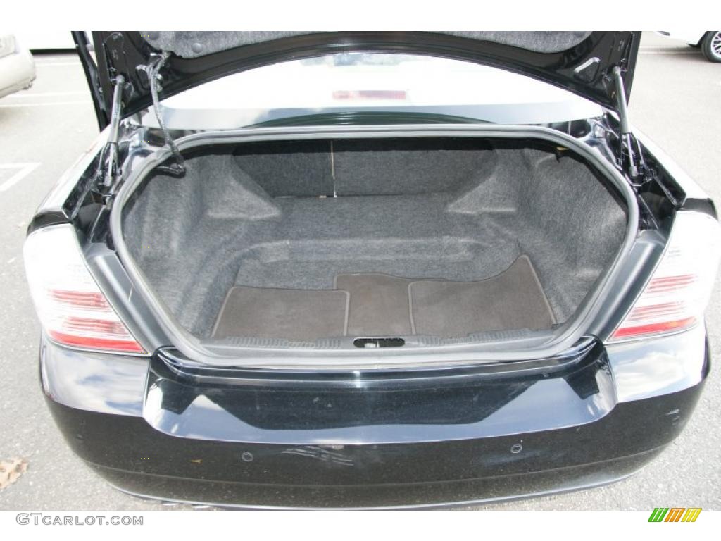 2008 Ford Taurus SEL AWD Trunk Photo #40215557