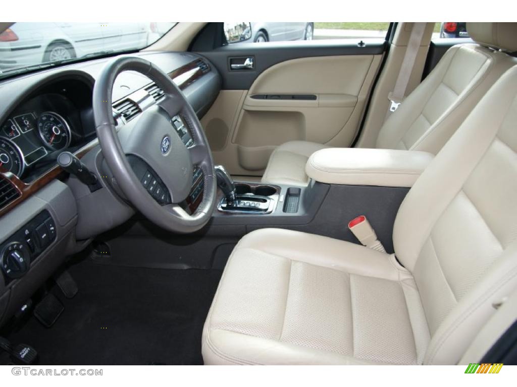Camel Interior 2008 Ford Taurus SEL AWD Photo #40215565