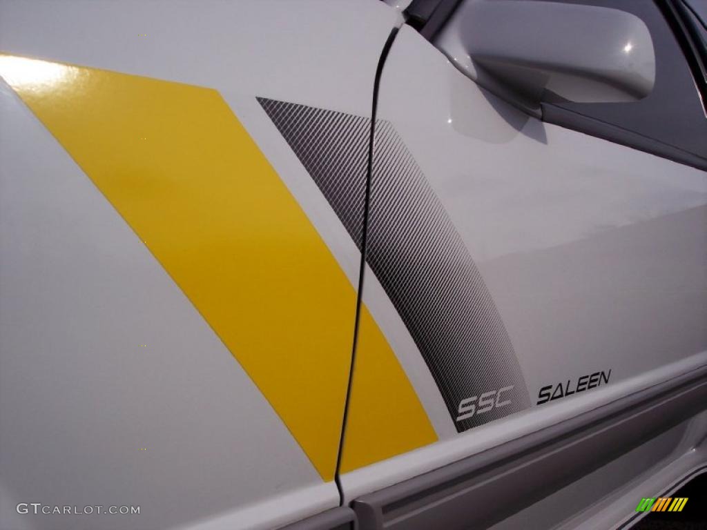 1989 Ford Mustang Saleen SSC Fastback Marks and Logos Photo #40217496