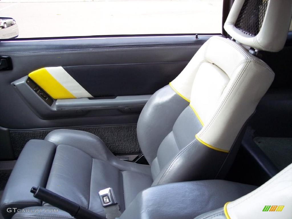 Saleen Grey/White/Yellow Interior 1989 Ford Mustang Saleen SSC Fastback Photo #40217552