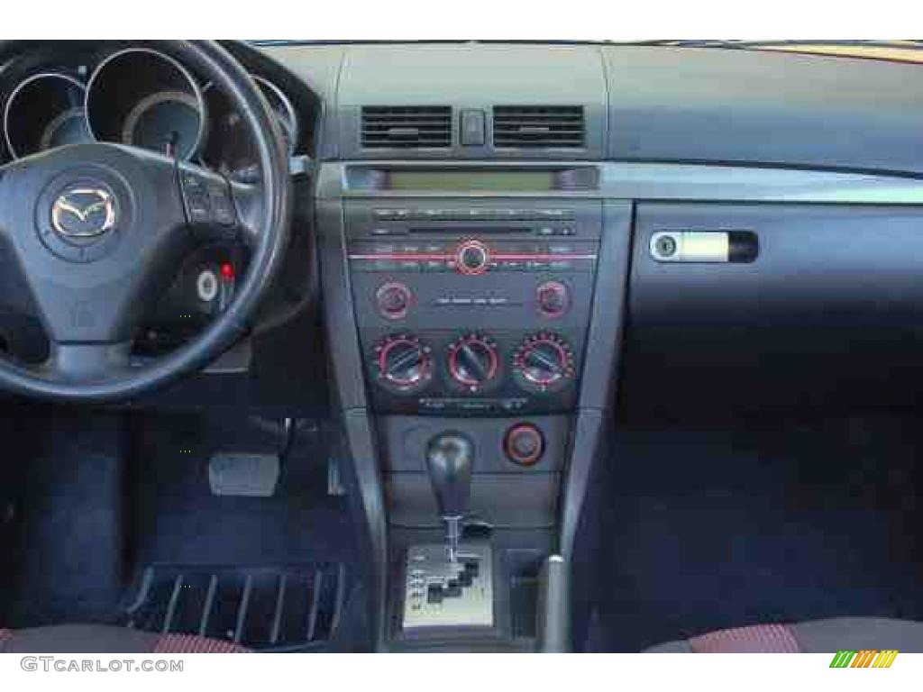 2004 MAZDA3 s Hatchback - Velocity Red / Black photo #14