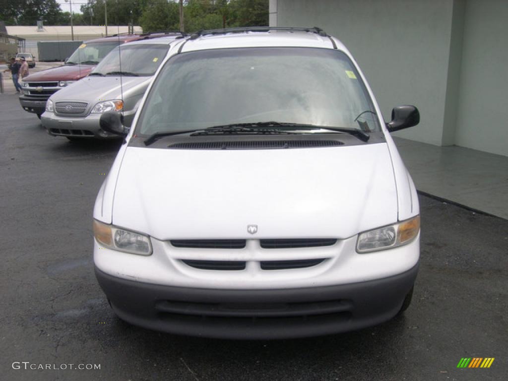 1996 Grand Caravan SE - White / Gray photo #3