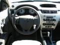 White Suede - Focus SE Sedan Photo No. 7