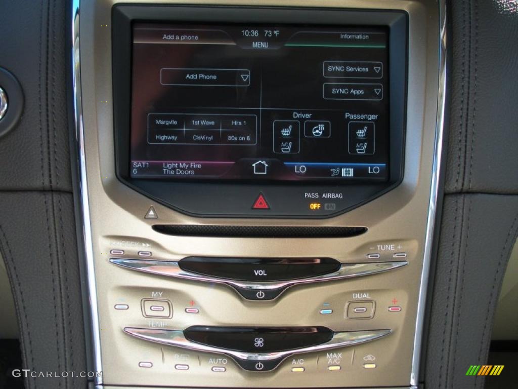 2011 Lincoln MKX FWD Controls Photo #40221538