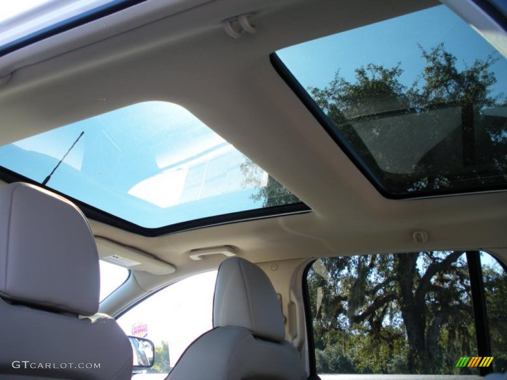2011 Lincoln MKX FWD Sunroof Photo #40221554