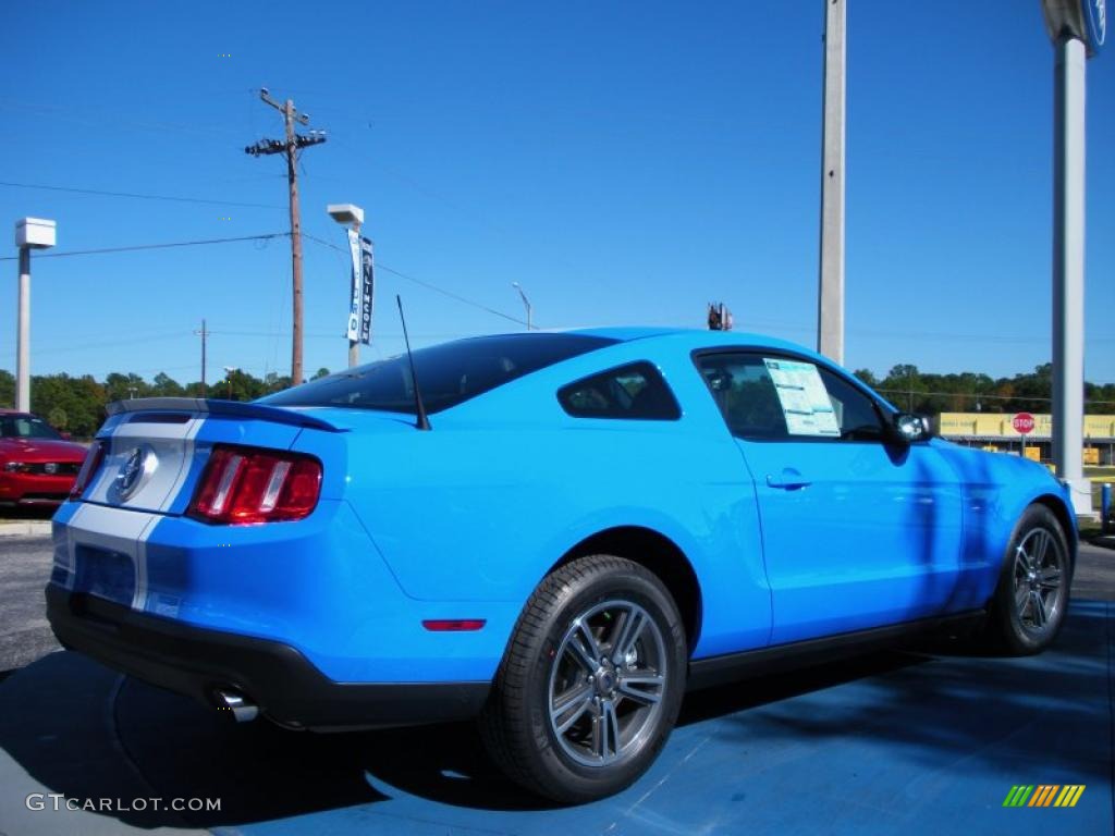 2011 Mustang V6 Premium Coupe - Grabber Blue / Charcoal Black photo #3