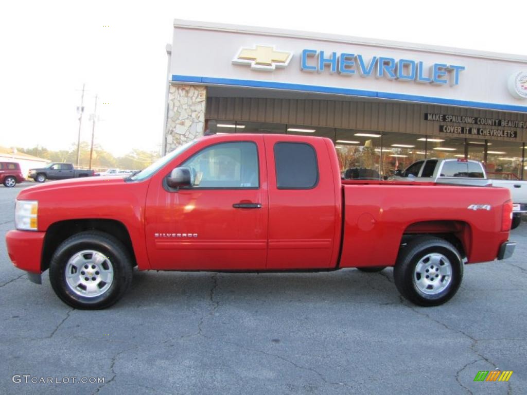 2010 Silverado 1500 LT Extended Cab 4x4 - Victory Red / Ebony photo #4