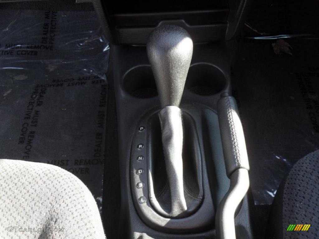2004 Chrysler Sebring Sedan Transmission Photos