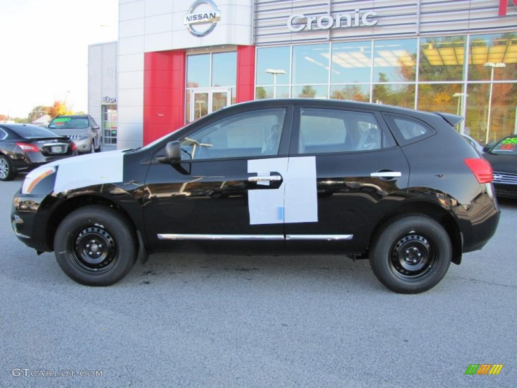 2011 Rogue S - Wicked Black / Gray photo #2