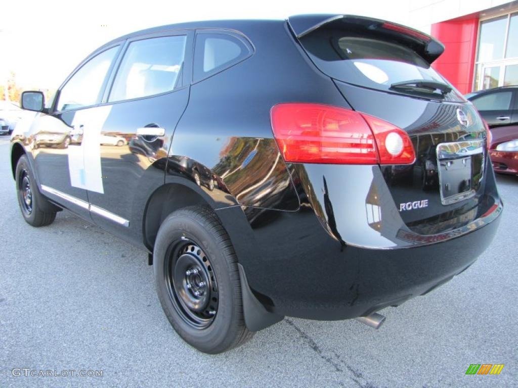 2011 Rogue S - Wicked Black / Gray photo #3