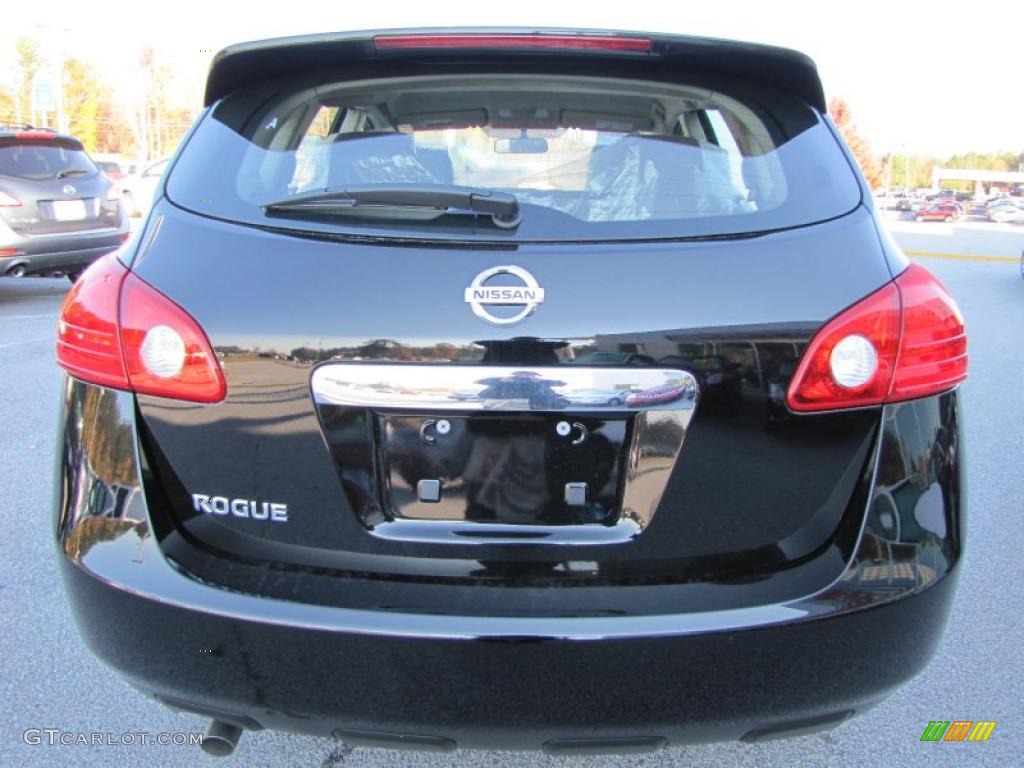 2011 Rogue S - Wicked Black / Gray photo #4