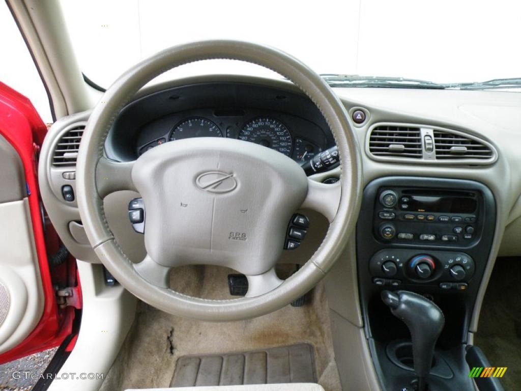 2003 Oldsmobile Alero GL Sedan Neutral Dashboard Photo #40226222