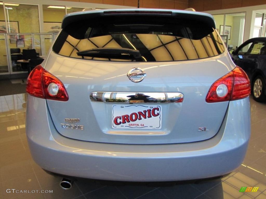 2011 Rogue SL - Silver Ice Metallic / Gray photo #5
