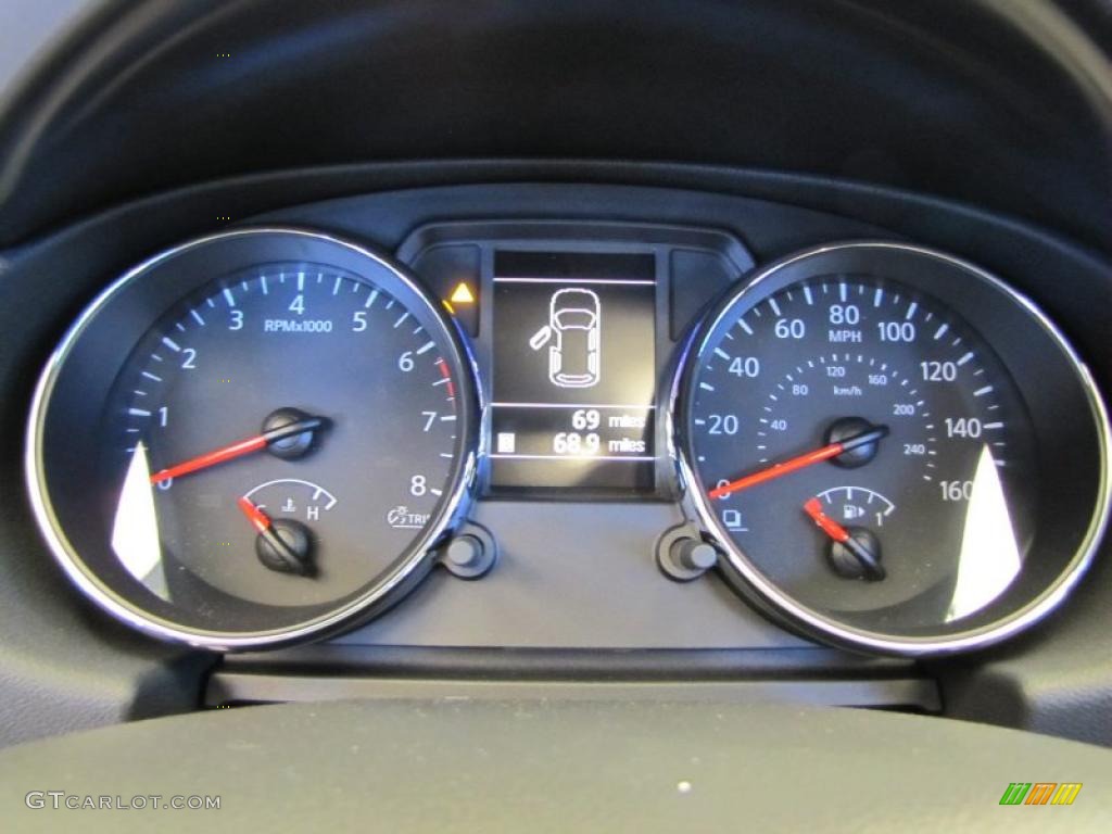 2011 Rogue SL - Silver Ice Metallic / Gray photo #15