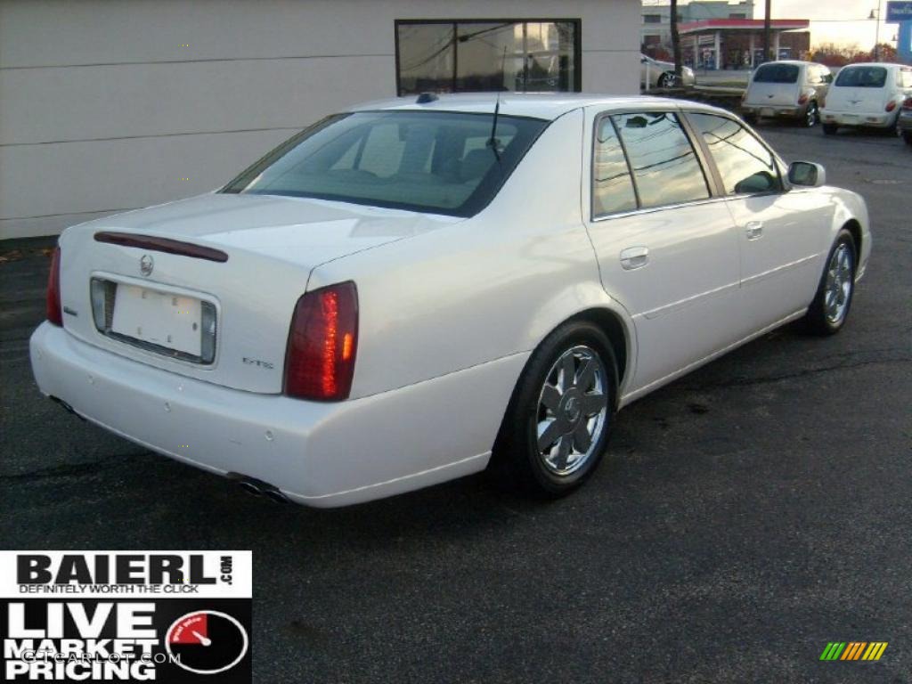 2004 DeVille DTS - White Diamond / Cashmere photo #7