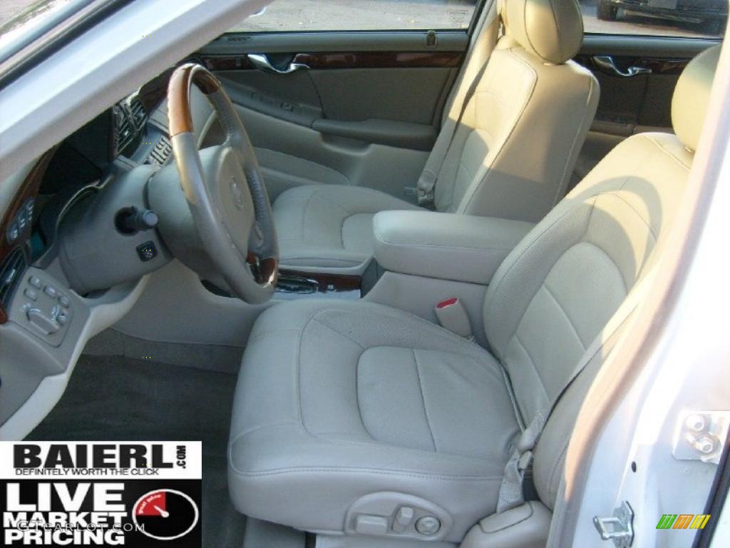 2004 DeVille DTS - White Diamond / Cashmere photo #10