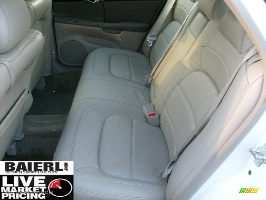 2004 DeVille DTS - White Diamond / Cashmere photo #14