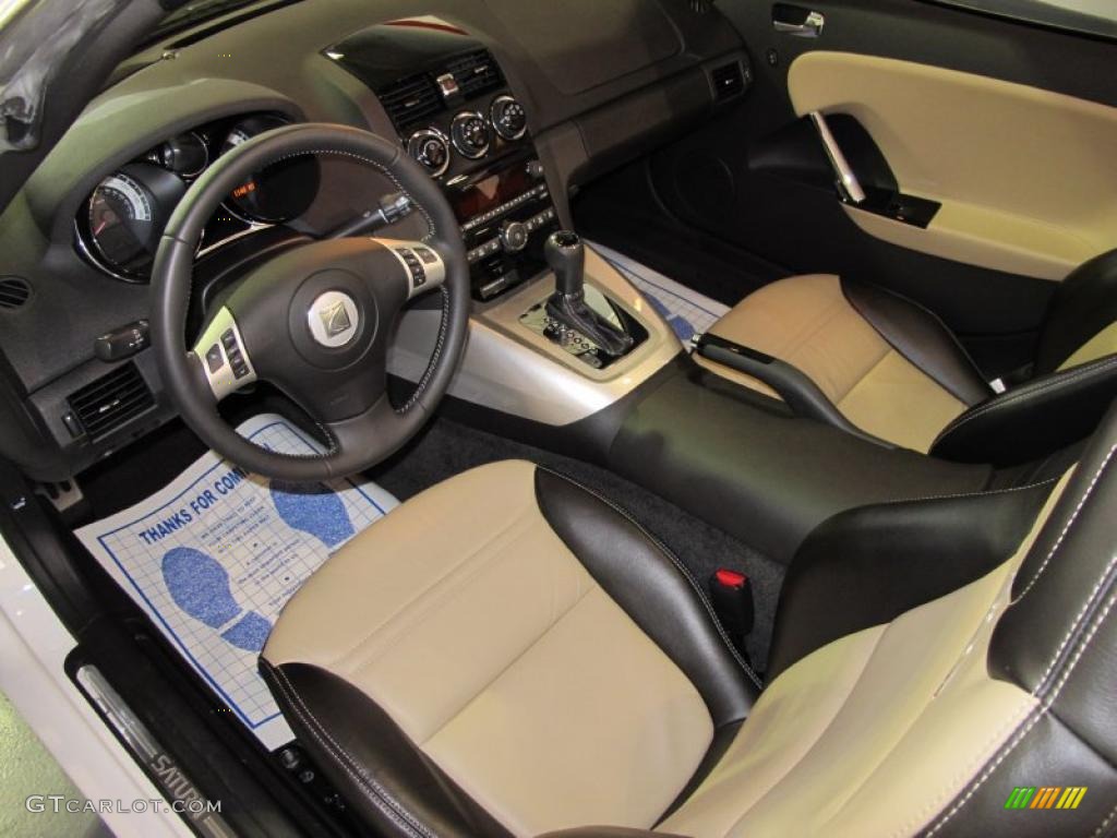 Tan Interior 2008 Saturn Sky Red Line Roadster Photo #40230590