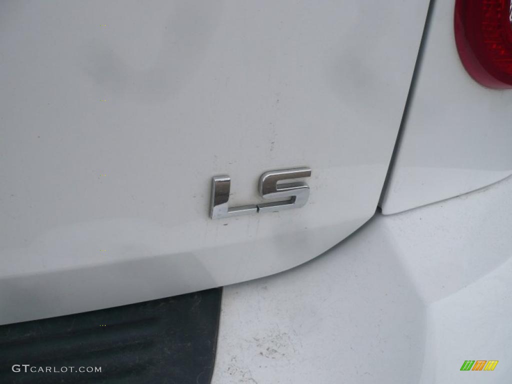 2007 Chevrolet HHR LS Panel Marks and Logos Photos