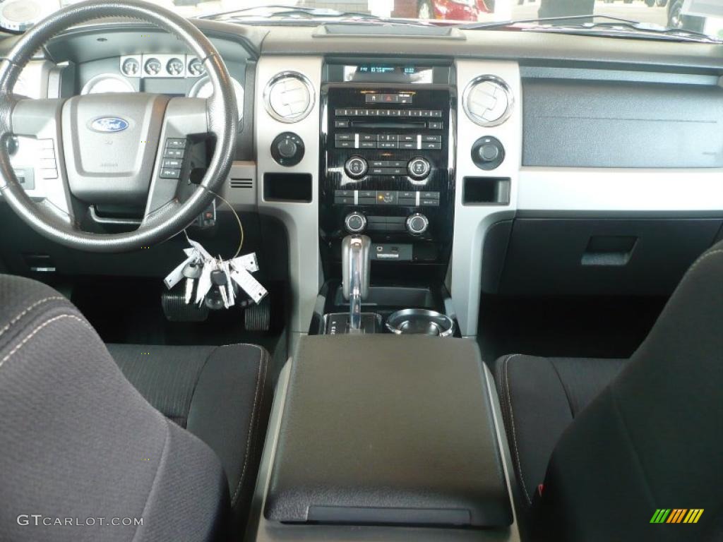 2010 F150 FX4 SuperCrew 4x4 - Red Candy Metallic / Black photo #17