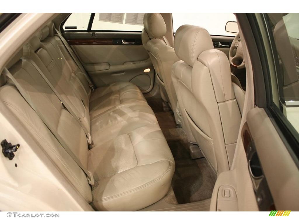 Neutral Shale Interior 2000 Cadillac Seville STS Photo #40234318
