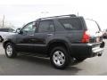 Black - 4Runner SR5 4x4 Photo No. 4